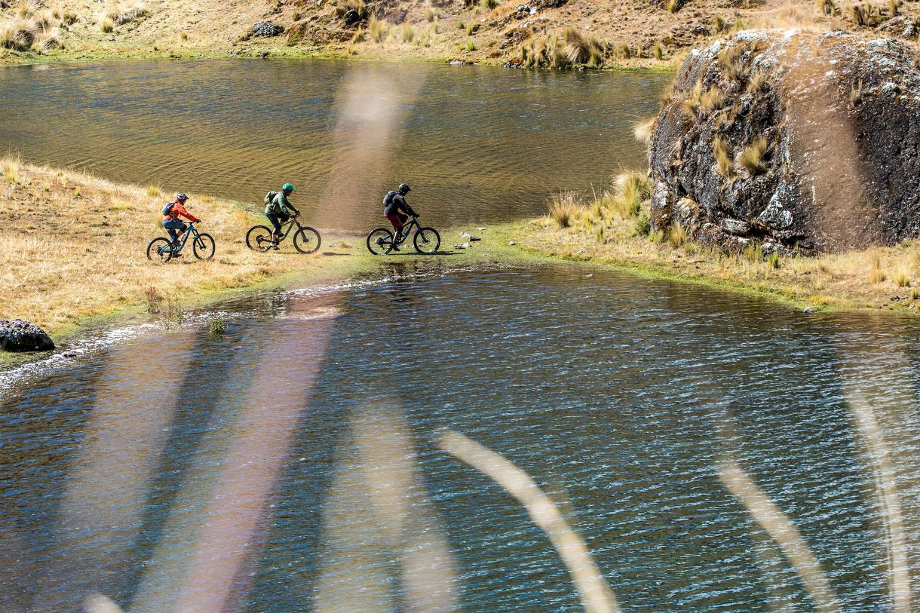 Explora Valle Sagrado Urubamba Luaran gambar